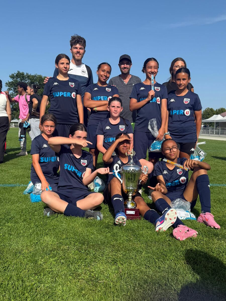 🏆 Les U13F terminent la saison en beauté ! 💙🤍