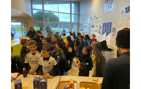 Goûter de Noël à l'école de football !